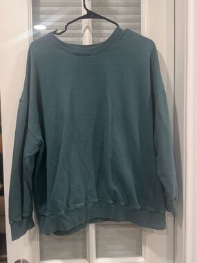 Old Navy Men's Crewneck Sweatshirt in Teal Green